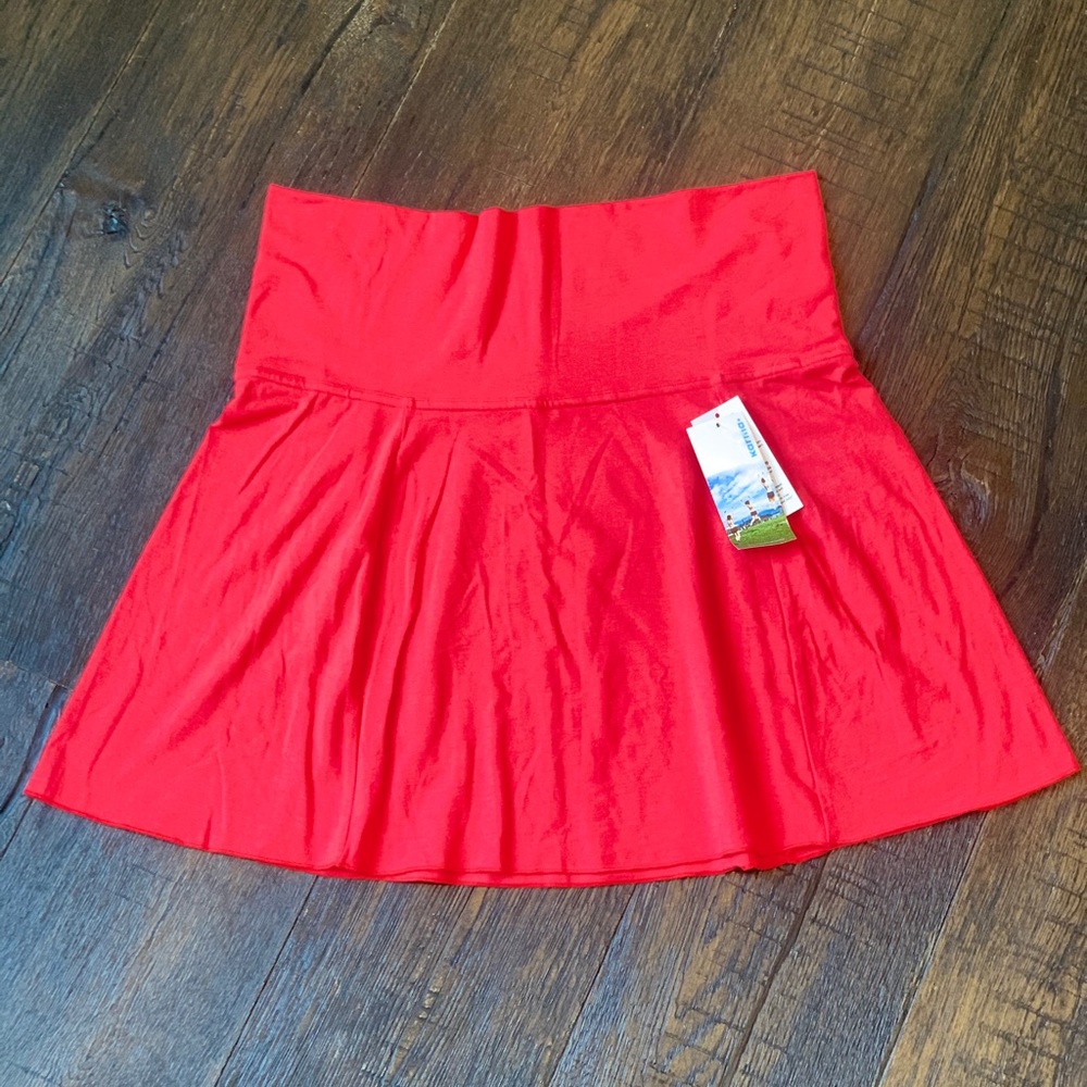 🛍 2/$25 NWT Karma bamboo breeze skirt